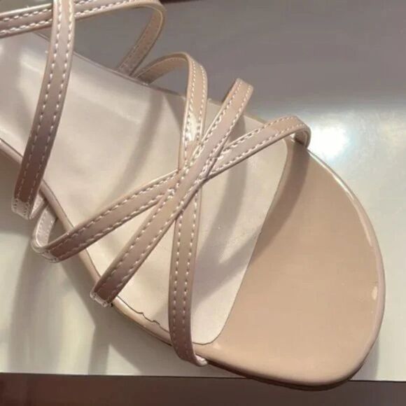 🆕 Benjamin Walk Eileen Touch Up Dyeable Nude Strappy Sandal size 11W - Picture 1 of 7